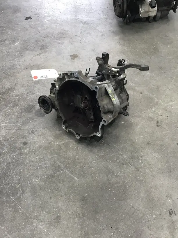 Boite de vitesse Skoda Fabia 1.4 ess (1028241-57)