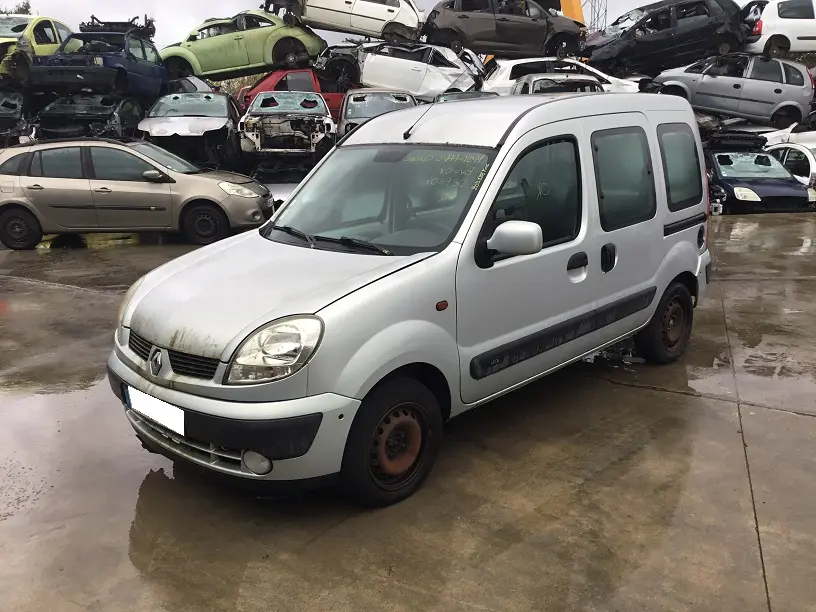 Renault Kangoo 1,5 DCI 86 à la pièce (0786201)
