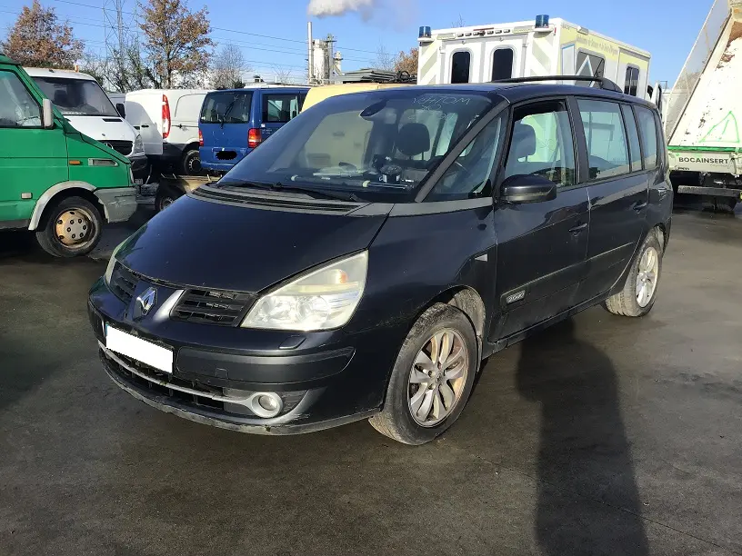 Renault Espace IV 2,0 DCI 150 à la pièce (0542221)