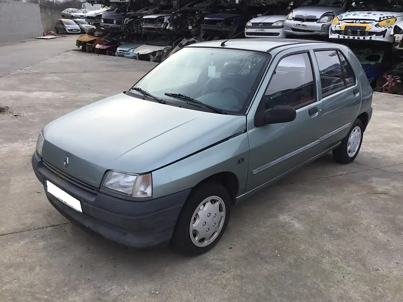 Renault Clio 1,1 ESS 48 à la pièce (0793231)