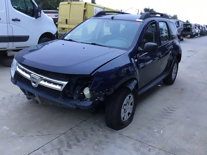 Dacia Duster 1,6 16V Bioéthanol 105 à la pièce (0733221)