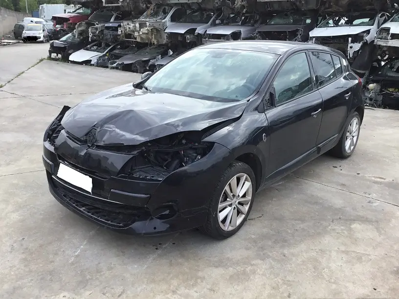 Renault Mégane III 1,5 DCI Fap 110 à la pièce (1201241)