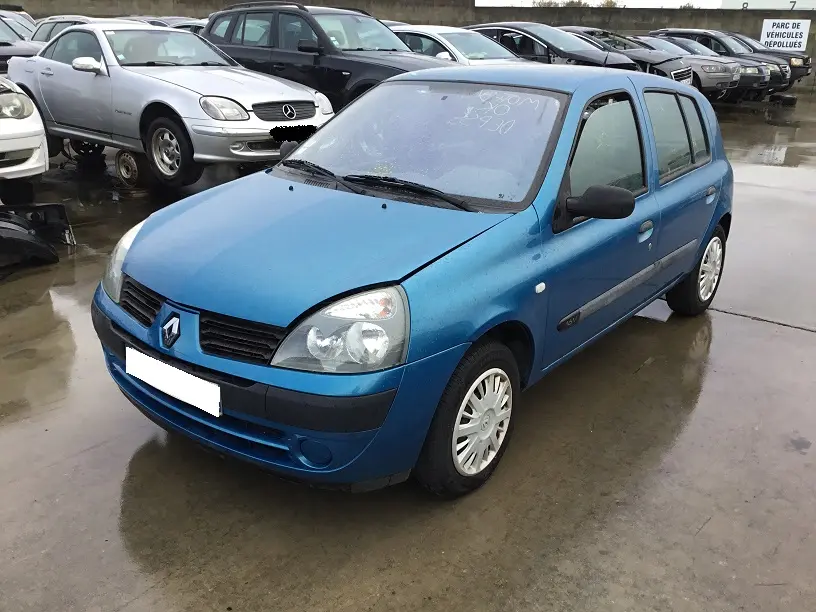 Renault Clio II 1,2 16V à la pièce (0450251)