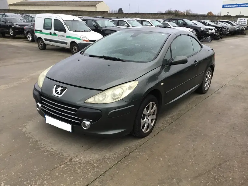 Peugeot 207 SW 1,4 à la pièce (0093251)