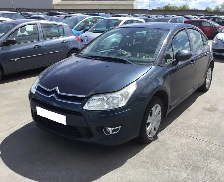 Citroën C4 1,6 HDI 90 à la pièce (0655201)