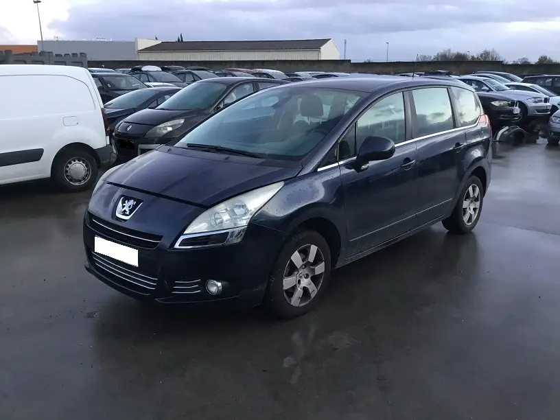 Peugeot 5008 1,6 HDI 110 à la pièce (1327231)