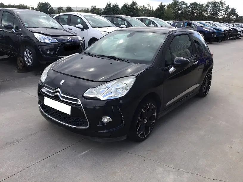 Citroën DS3 1,6 HDI FAP 90 à la pièce (1163231)