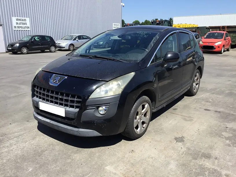 Peugeot 3008 1,6 HDI 16V FAP 110 à la pièce (0012261)