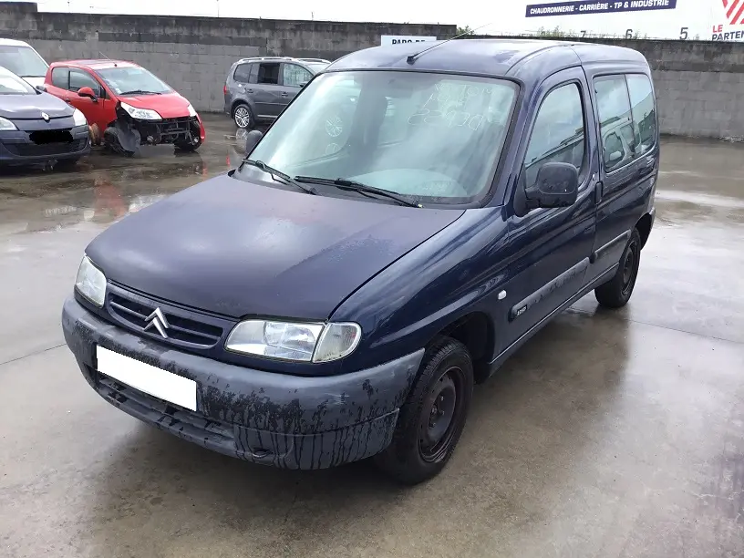 Citroën Berlingo 2,0 HDI 90 à la pièce (0142261)