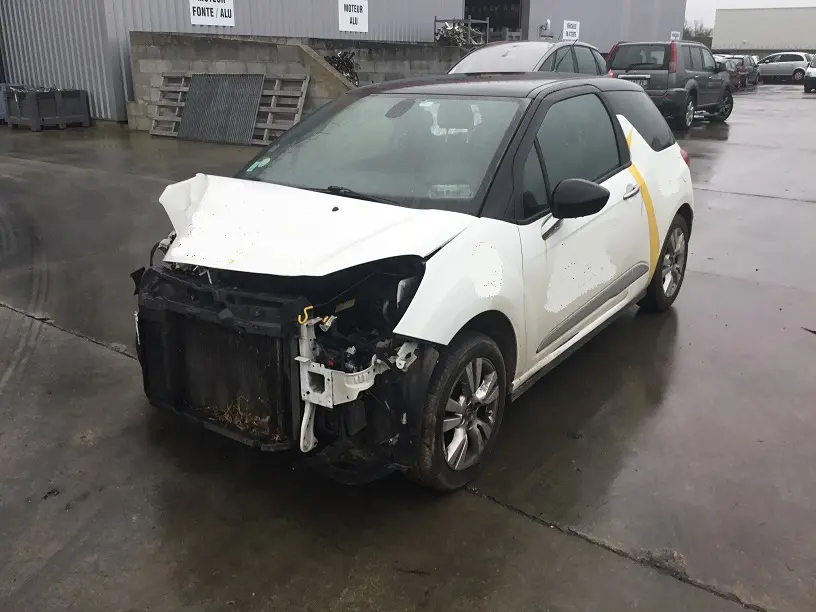 Citroën DS3 1,6 HDI 92 à la pièce (0102241)