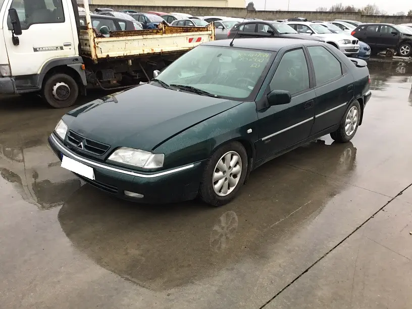 Citroën Xantia 2,0 HDI 110 à la pièce (1349231)
