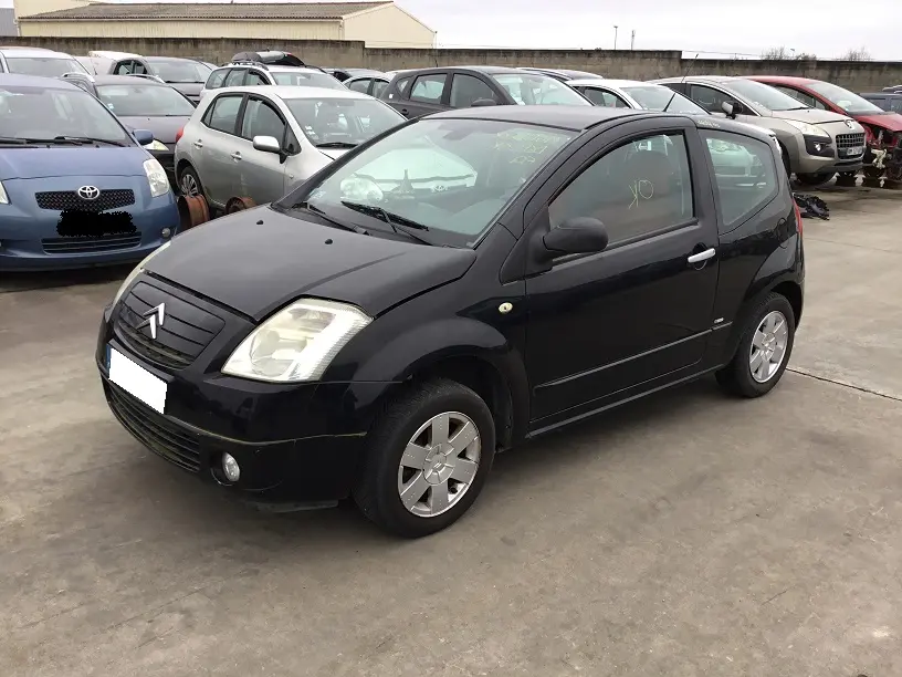 Citroën C2 1,4 ESS 75 à la pièce (0090221)