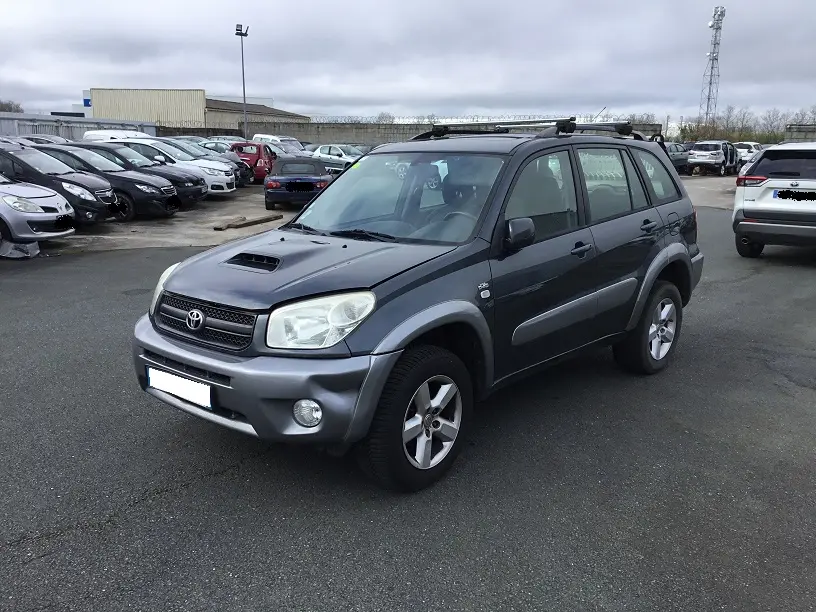 Toyota RAV4 115 D-4D à la pièce (0156231)