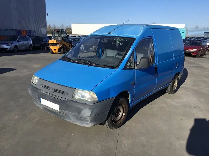 Citroën Jumpy 1,9 D à la pièce (0056251)