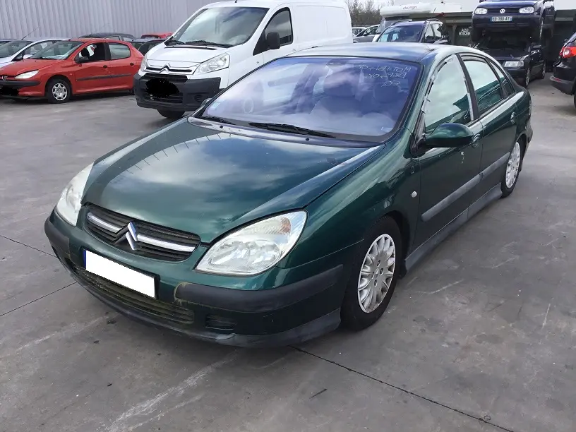 Citroën C5 2,0 ESS 136 à la pièce (0256231)