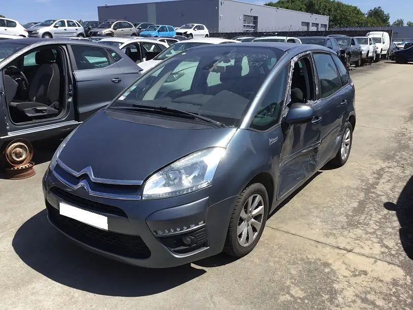 Citroën C4 Picasso 1,6 HDI FAP à la pièce (0596241)