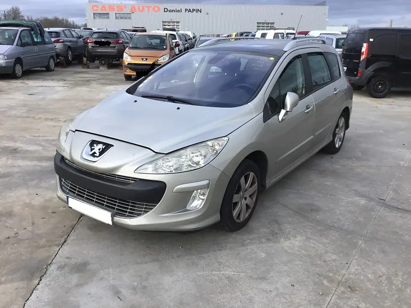 Peugeot 308 SW 1,6 HDI 110 à la pièce (0118231)