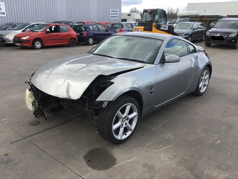 Nissan 350Z Coupe 3,5 V6 280 à la pièce (0040231)