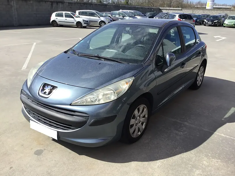 Peugeot 207 1,4 HDI 68 à la pièce (1193221)